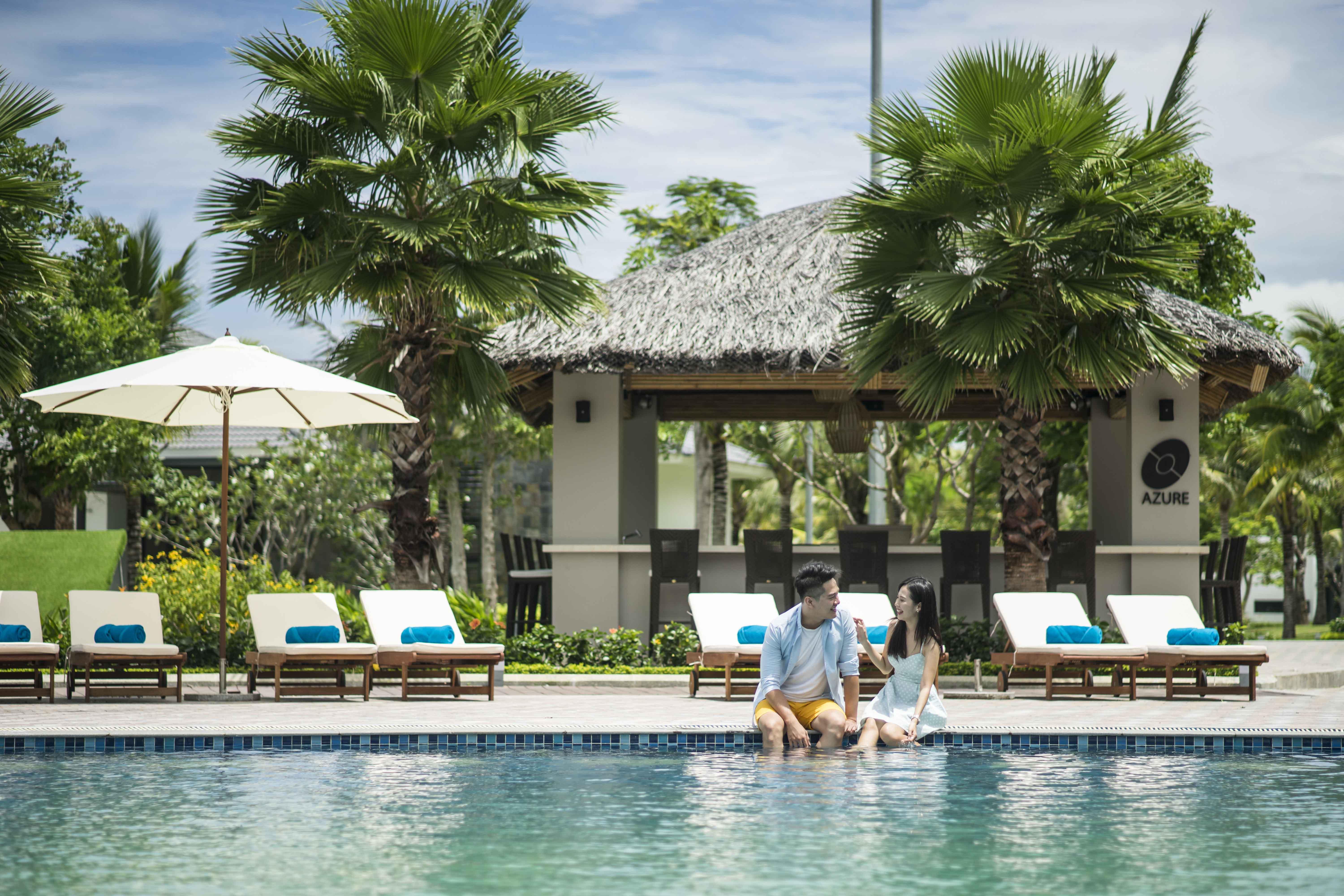 Radisson Blu Resort Фукуок Екстер'єр фото The swimming pool at the resort
