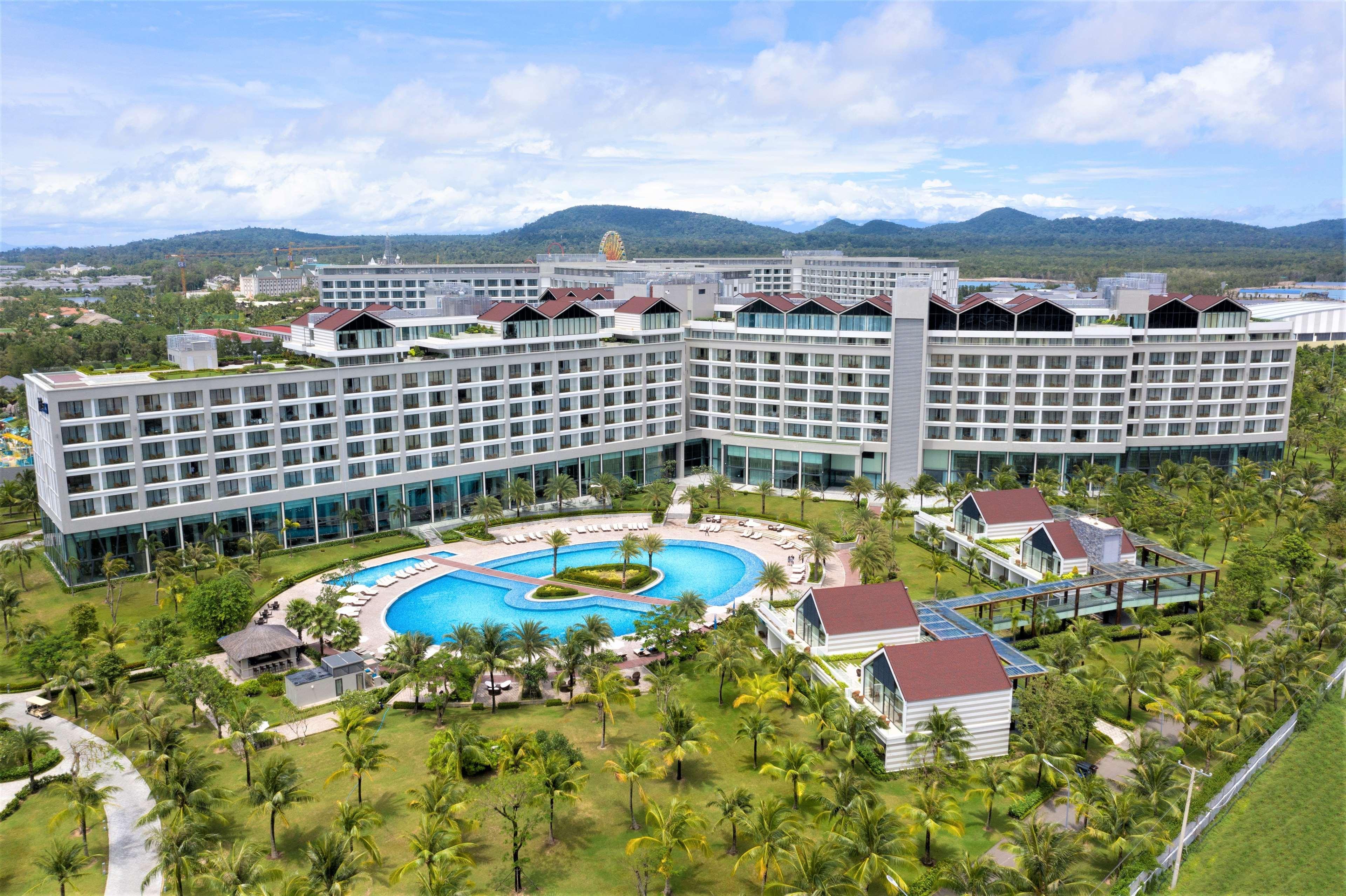Radisson Blu Resort Фукуок Екстер'єр фото Vinpearl Hotel Nha Trang