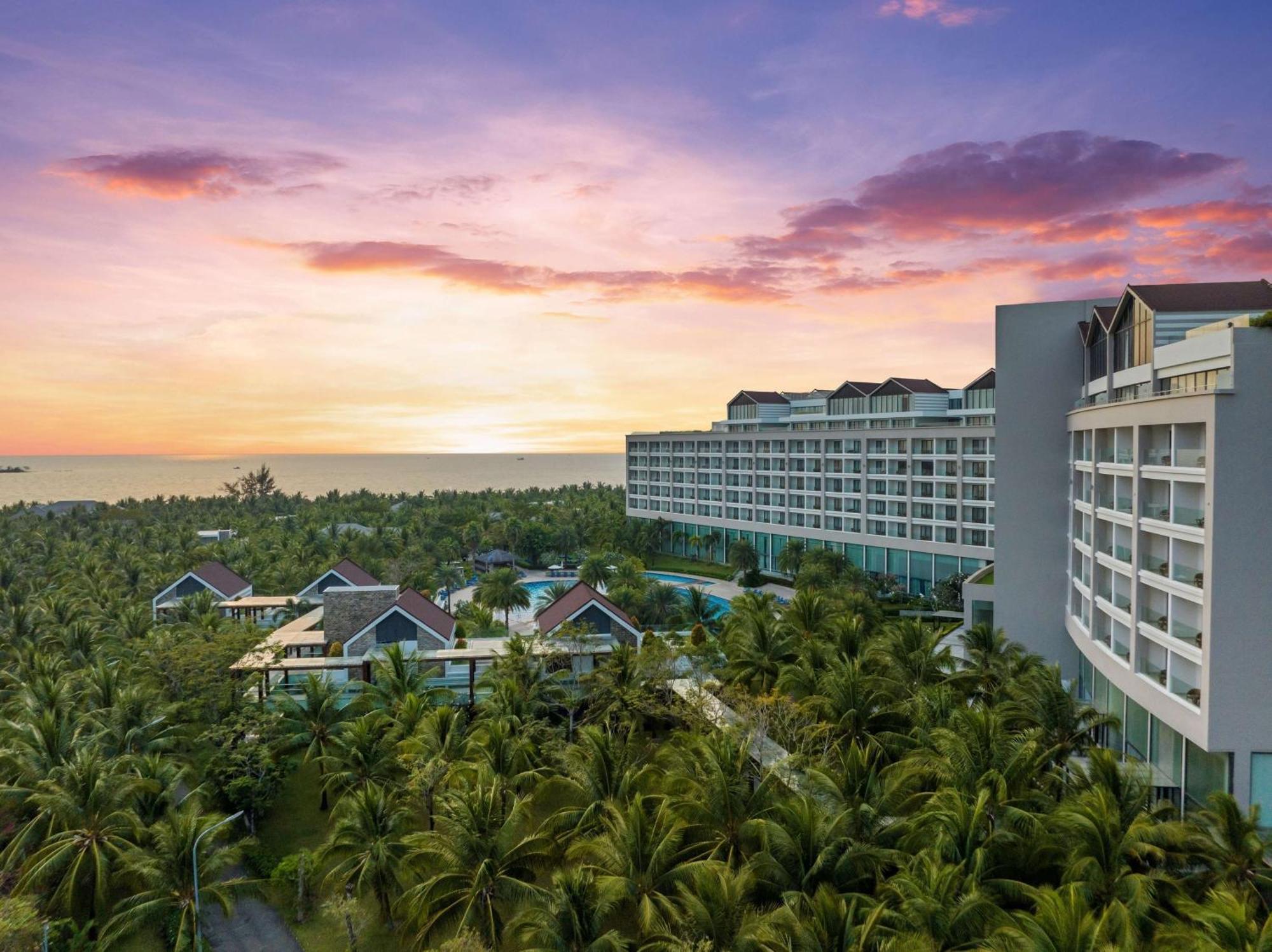 Radisson Blu Resort Фукуок Екстер'єр фото Vinpearl Hotel Nha Trang